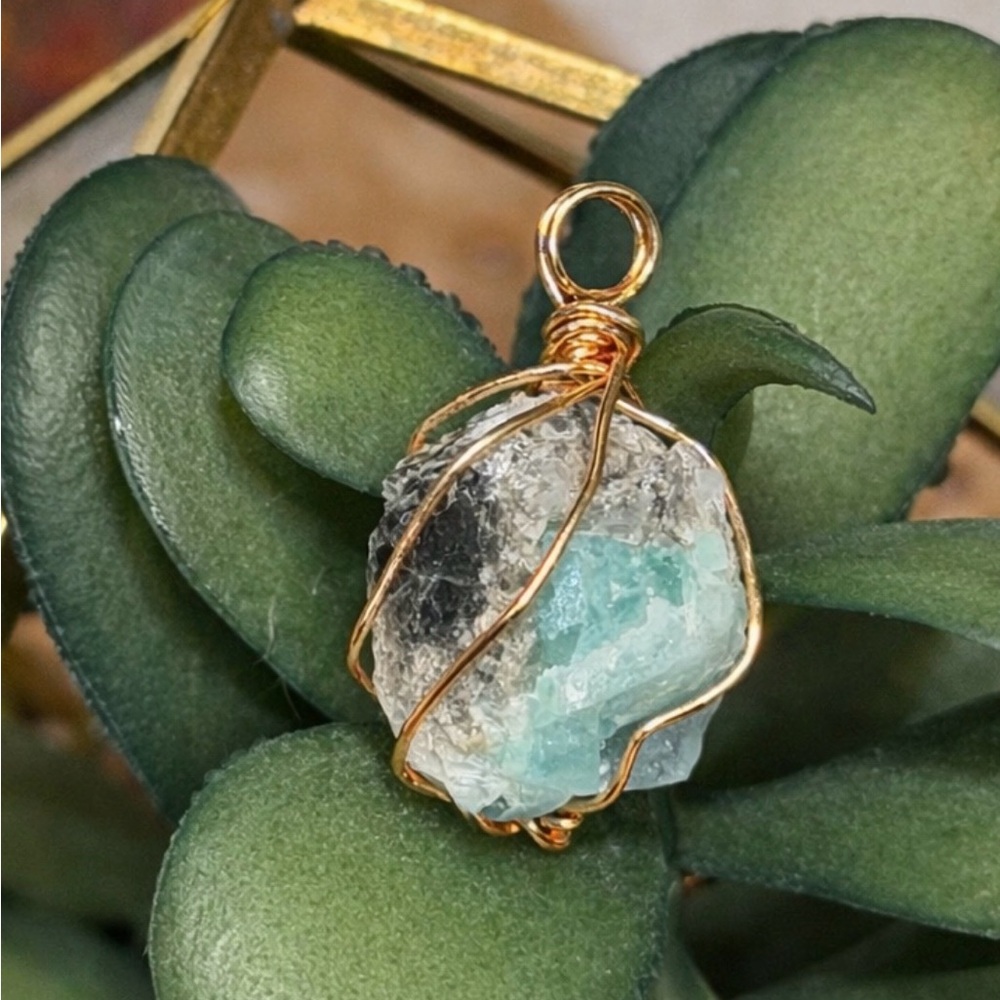 Gold Wire Wrapped Crystal Pendant